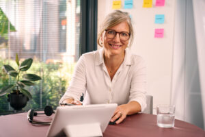 Tessa Wolf, Leiterin Corporate Affairs bei AstraZeneca in Deutschland