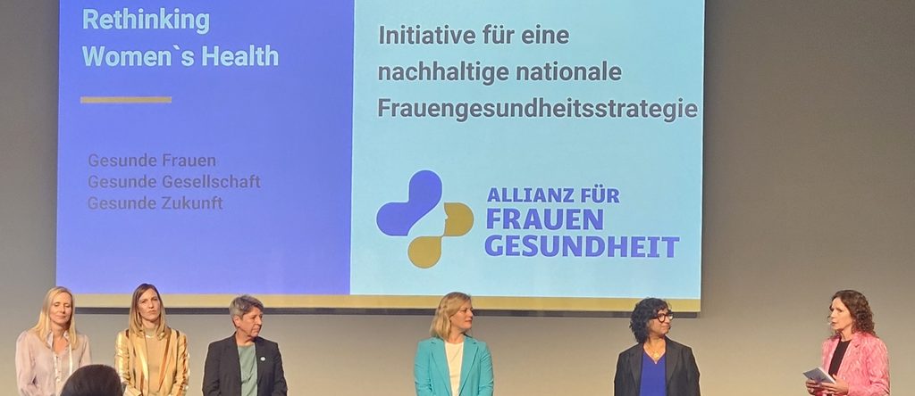 In Berlin wurde die Allianz für Frauengesundheit ins Leben gerufen. Sie will Forschung, Prävention und Versorgung stärker auf geschlechtsspezifische Unterschiede ausrichten.