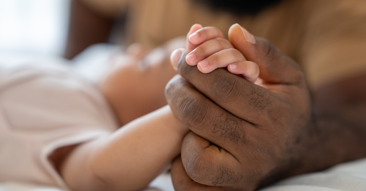 Die Thymidinkinase-2-Defizienz (TK2d) ist eine ultraseltene und lebensbedrohliche Erkrankung. Jetzt kann sie erstmals behandelt werden. Foto: iStock.com / klingsup
