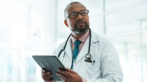 Es sind turbulente Zeiten für die weltweite HIV-Versorgung. Foto: iStock.com / Jacob Wackerhausen